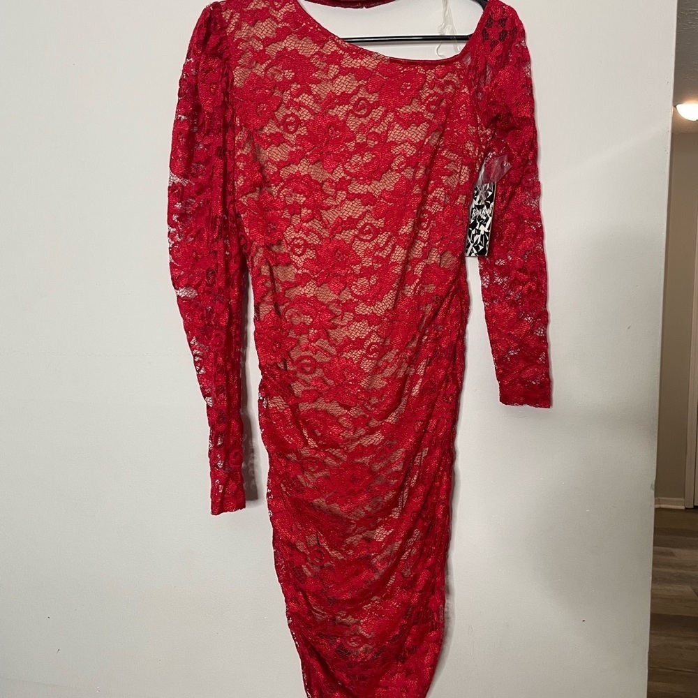 Bisou Bisou Red Asymmetrical Lace Dress - Picture 3 of 10